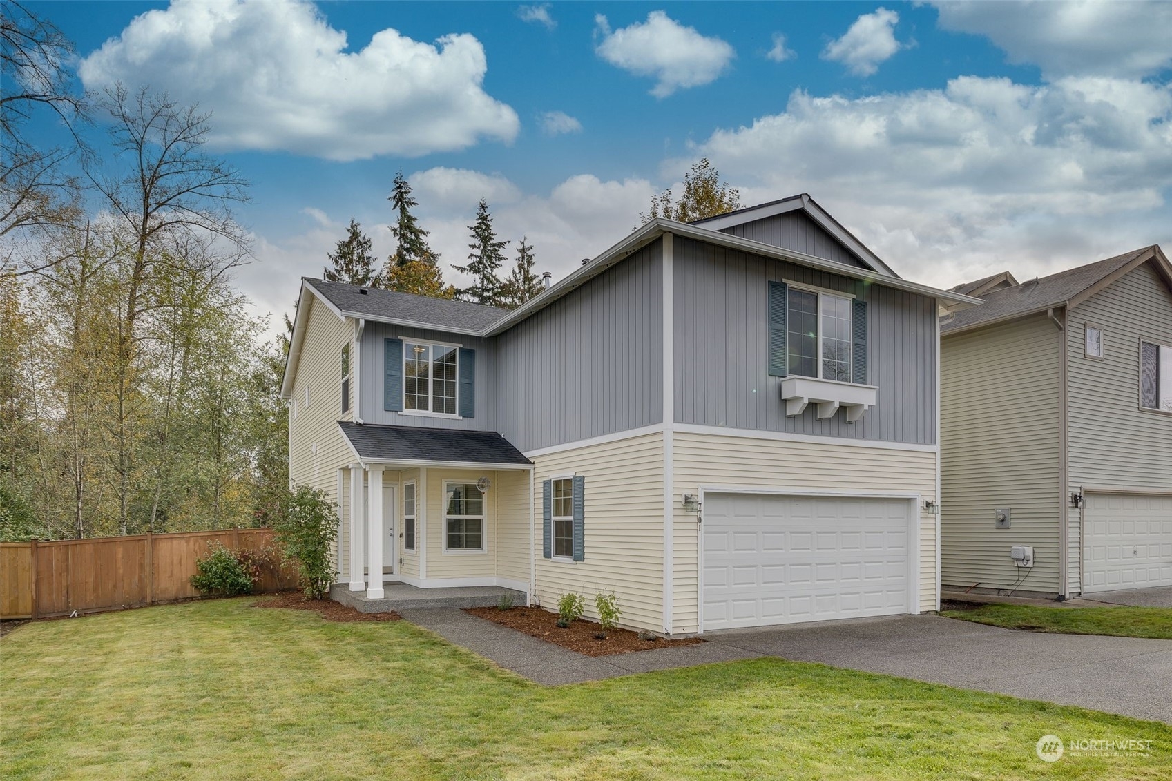 Property Photo:  7701  87th Ave NE  WA 98270 