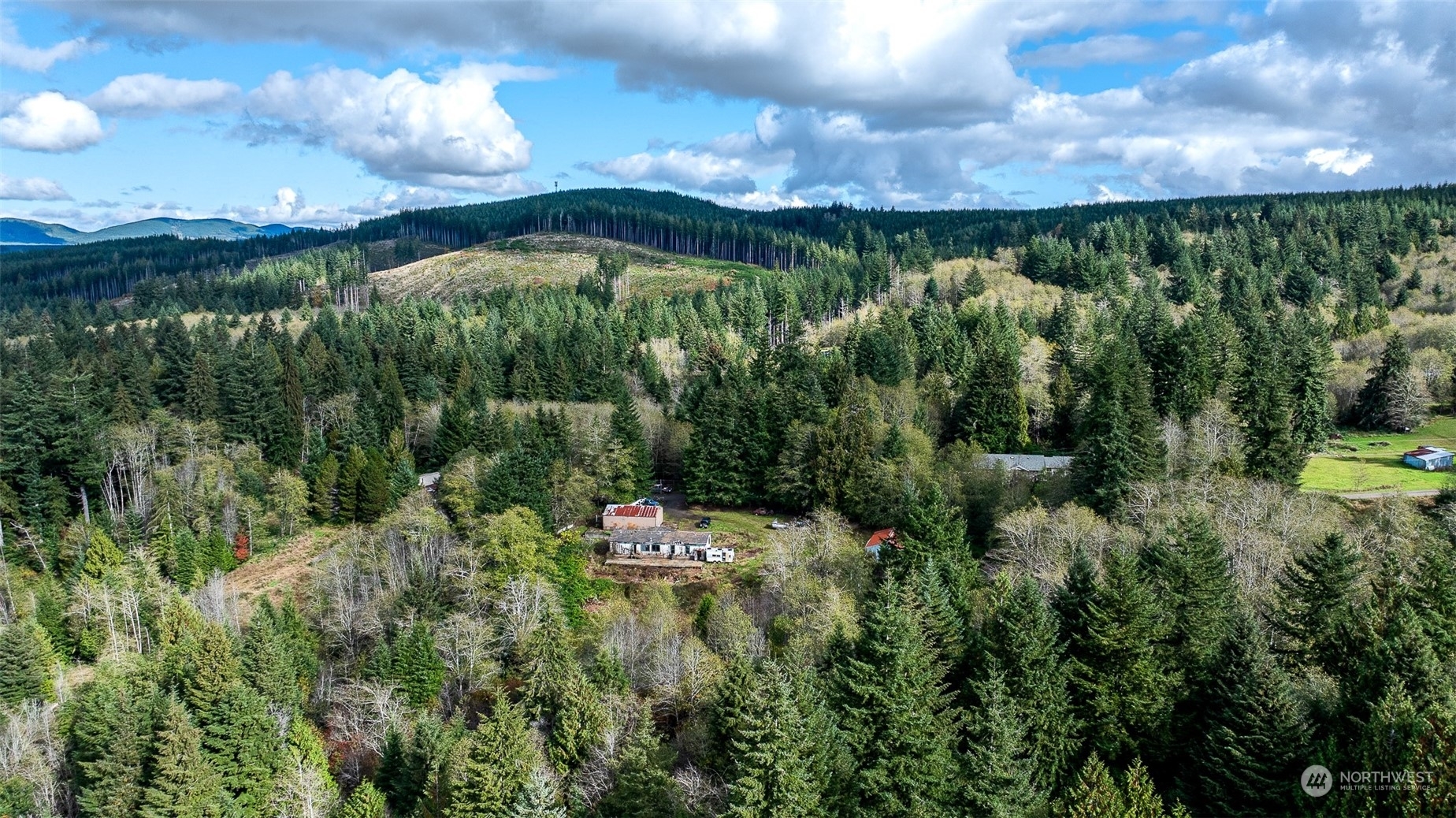 Property Photo:  51 W Timothy Lane  WA 98541 