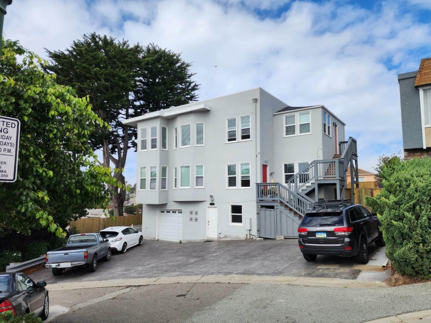 Property Photo:  401 E Street  CA 94014 