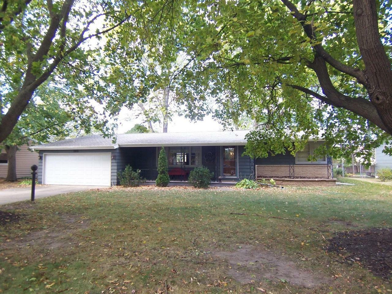 Property Photo:  1810 Chippewa Trail Trail  WI 53511 