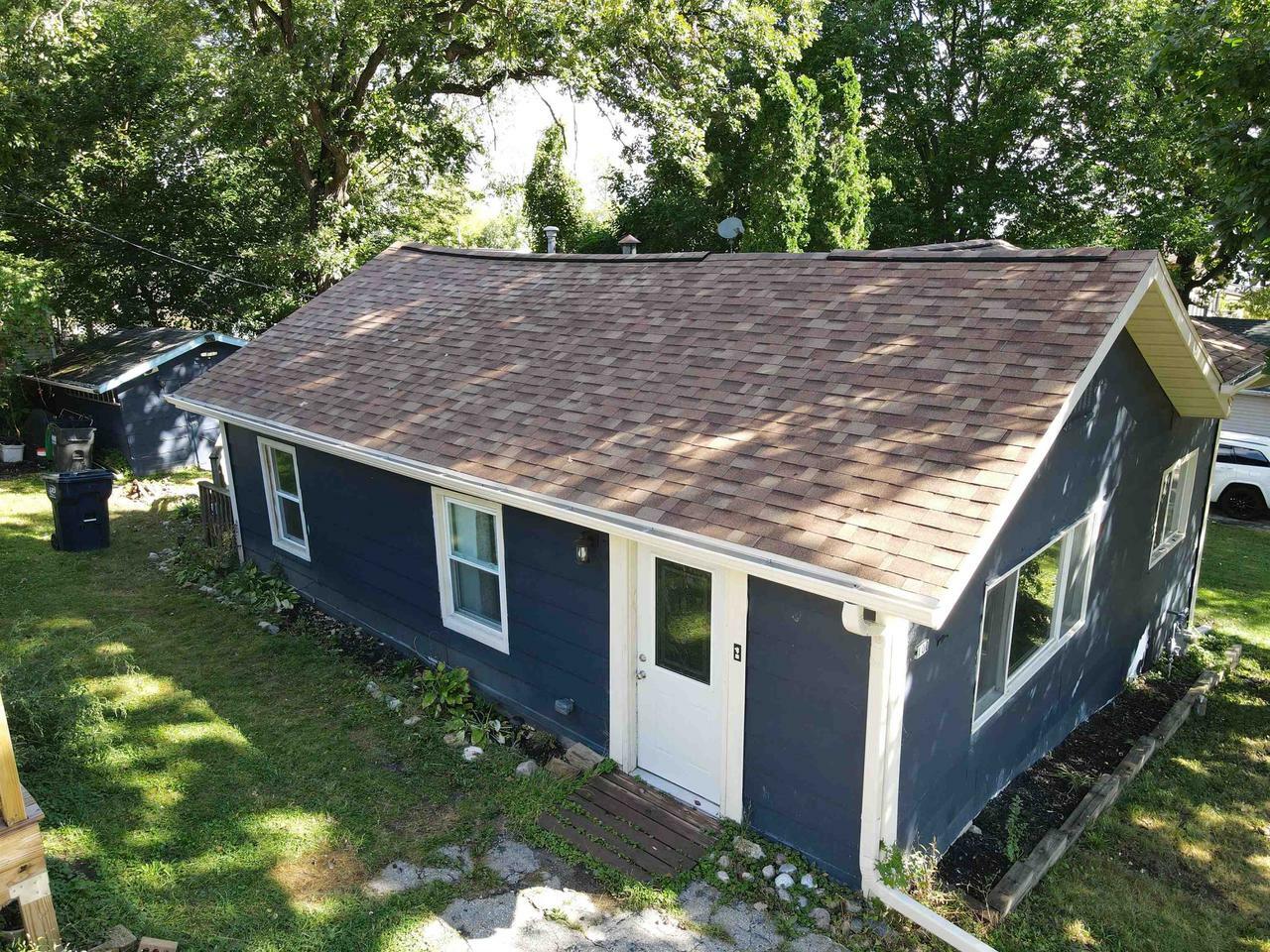 Property Photo:  100 Forest Avenue  WI 53534 