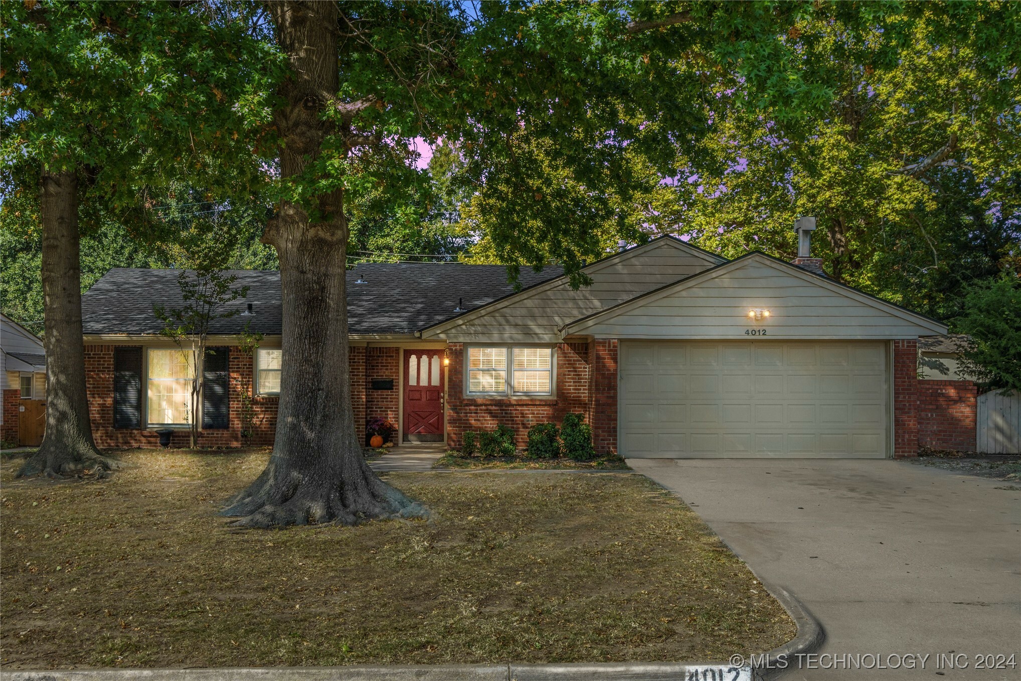 Property Photo:  4012 S Oswego Avenue  OK 74135 