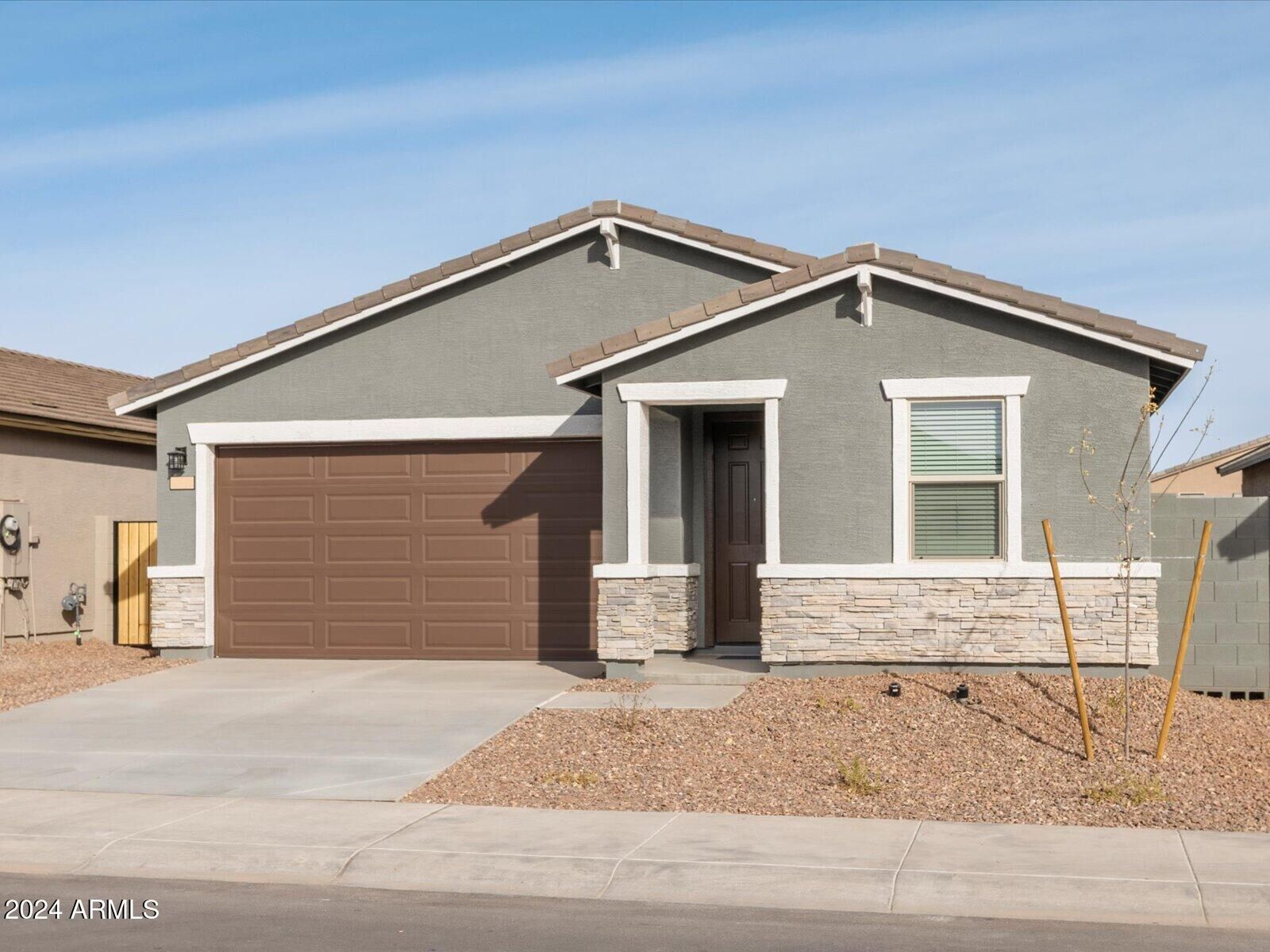 Property Photo:  17324 W Sanna Street  AZ 85355 