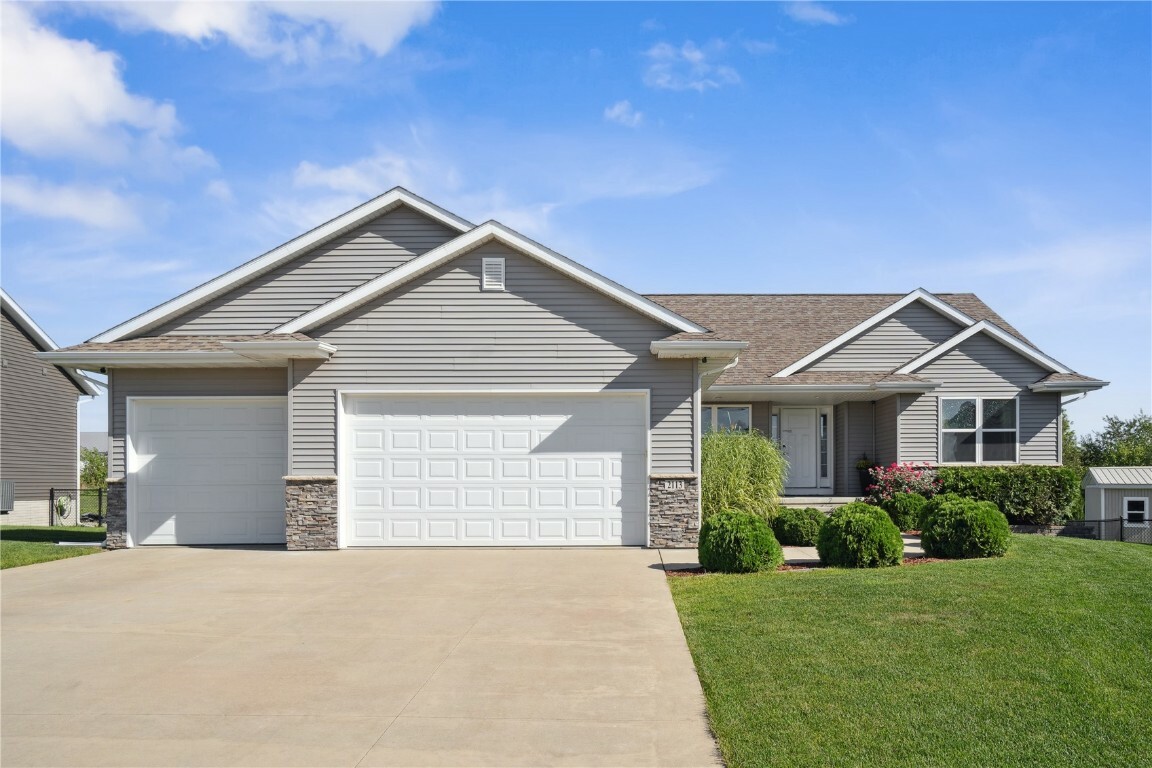 Property Photo: 2113 Red Rock Drive SW IA 52404