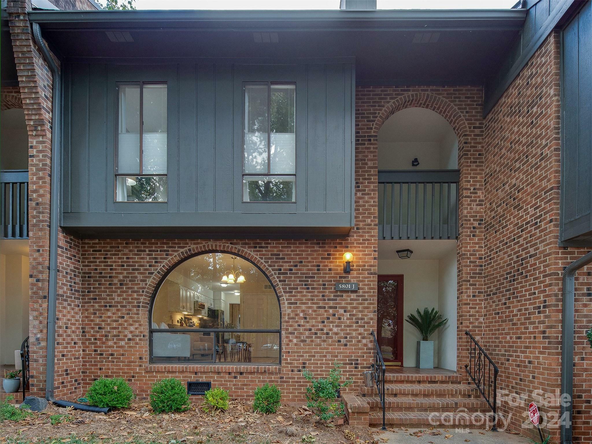 5801 Sharon Road J  Charlotte NC 28210 photo