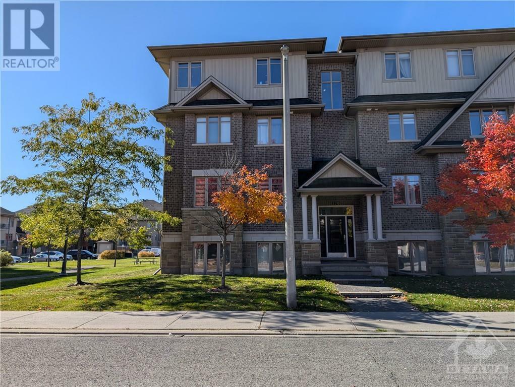 Photo de la propriété:  170 Hornchurch Lane C  ON K2J 2T3 