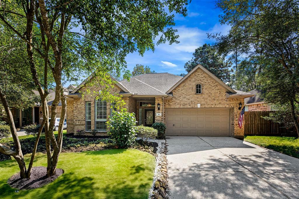 46 N Belfair Place  The Woodlands TX 77382 photo