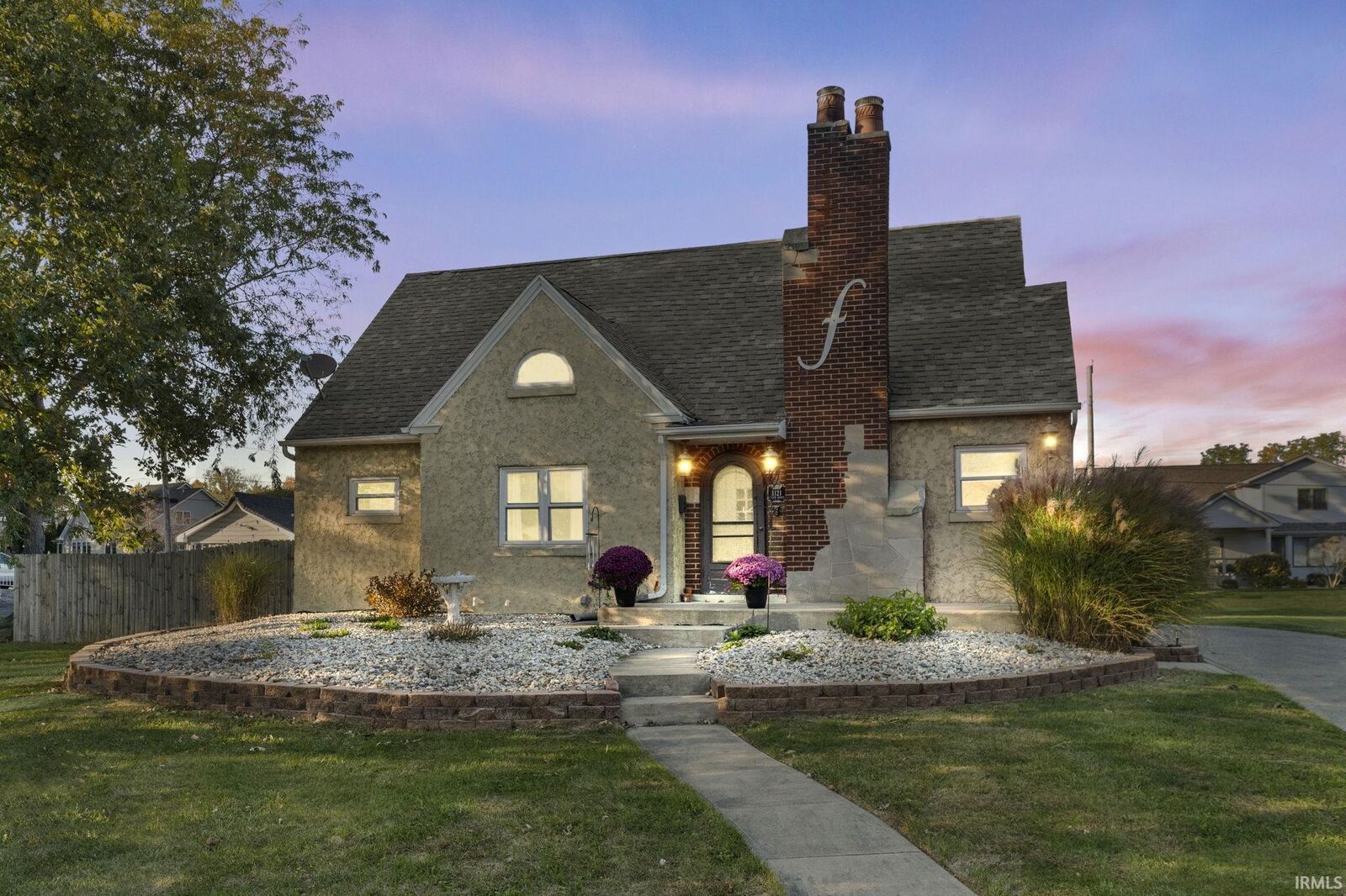 Property Photo: 1121 N Van Buren Street IN 46706