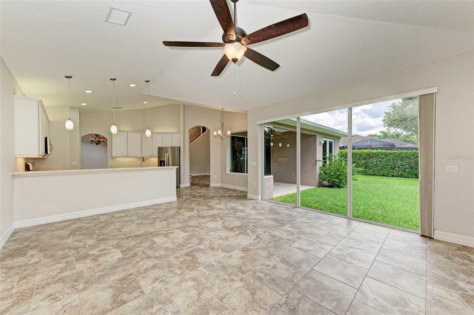 Property Photo:  337 Snapdragon Loop  FL 34212 