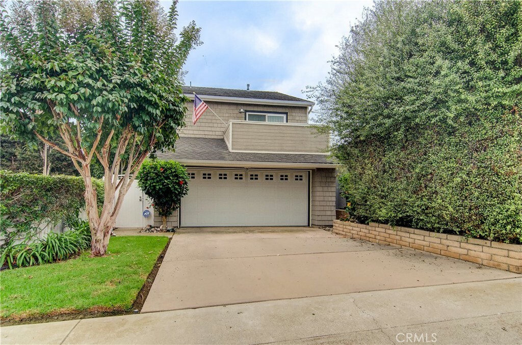 Property Photo:  802 Oceanhill Drive  CA 92648 