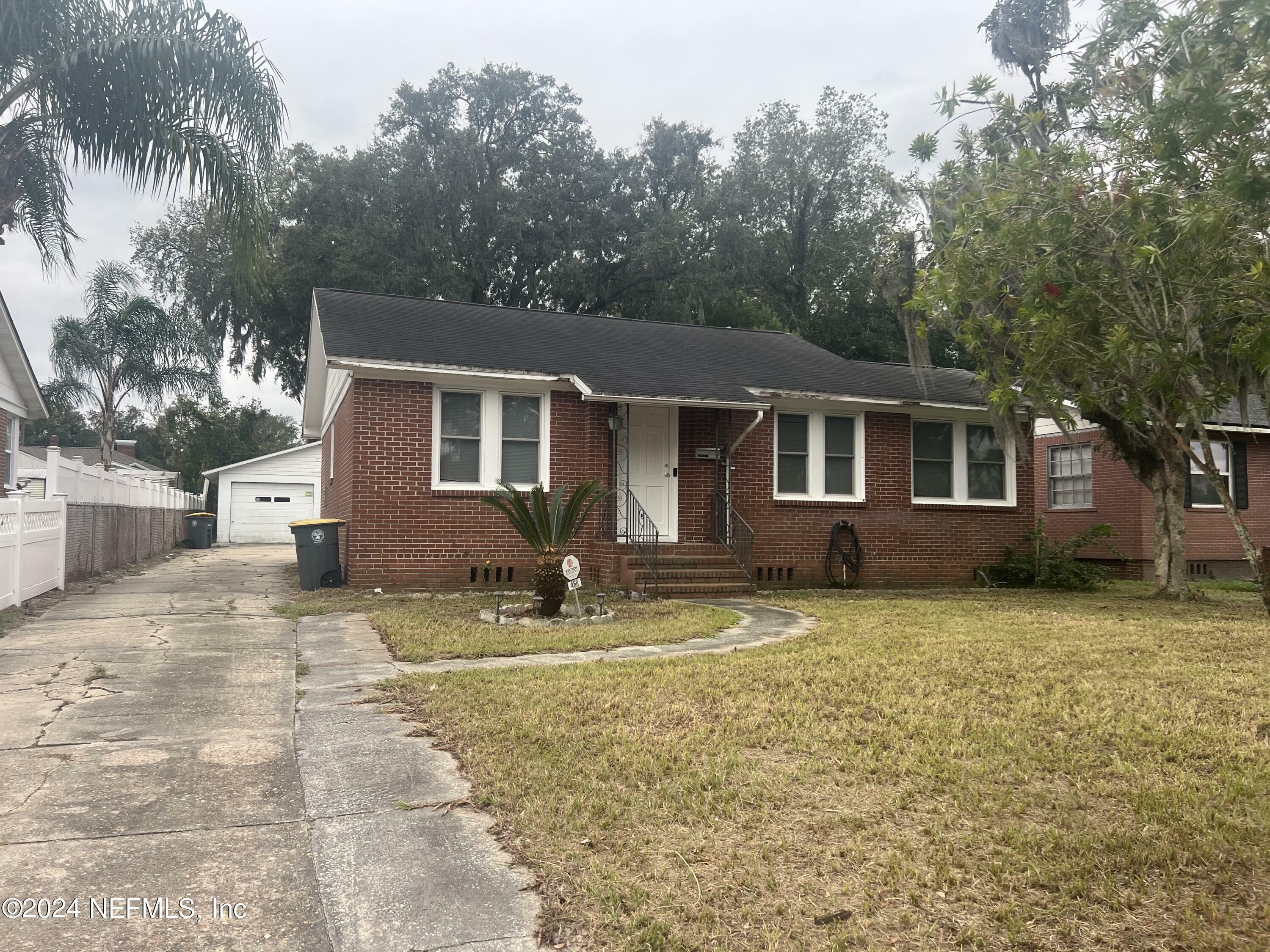 Property Photo:  460 W 70th Street  FL 32208 