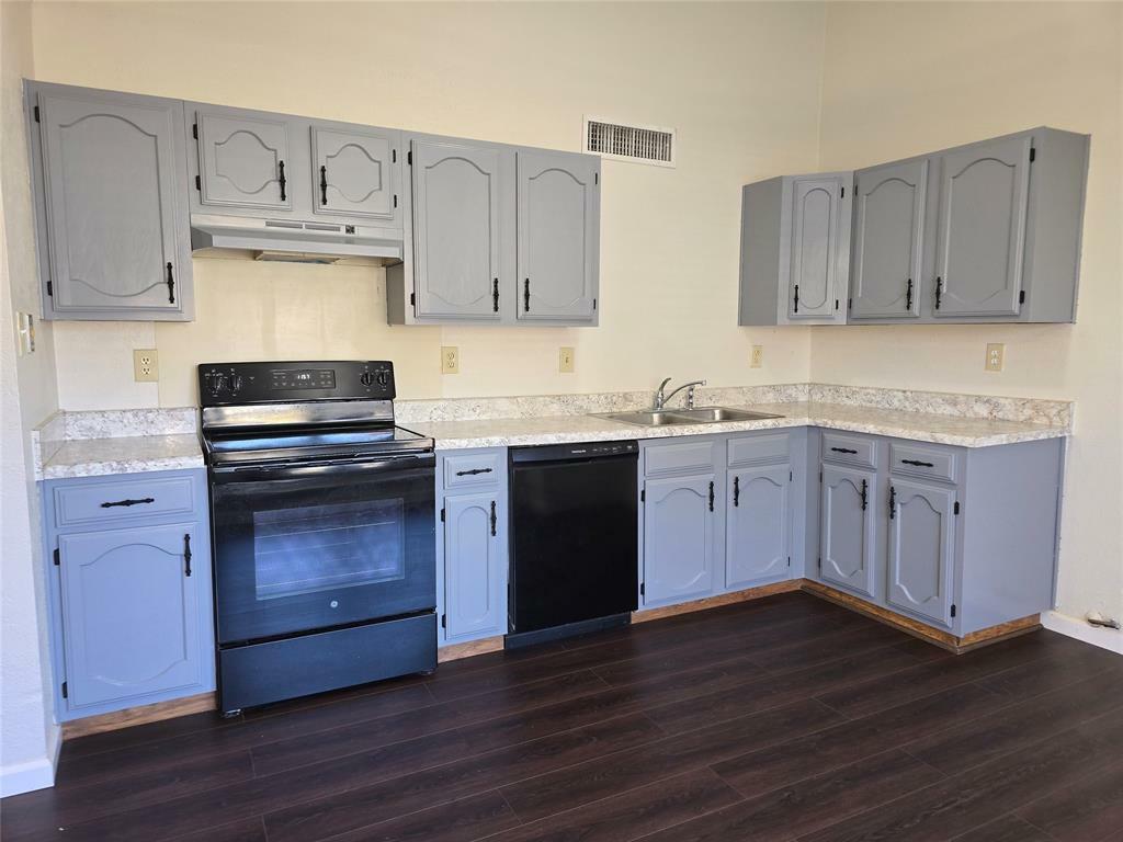 4120 Spindletree Lane  Fort Worth TX 76137 photo