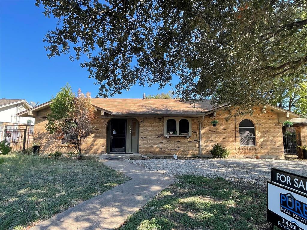 Property Photo: 3718 Pomeroy Drive TX 75233