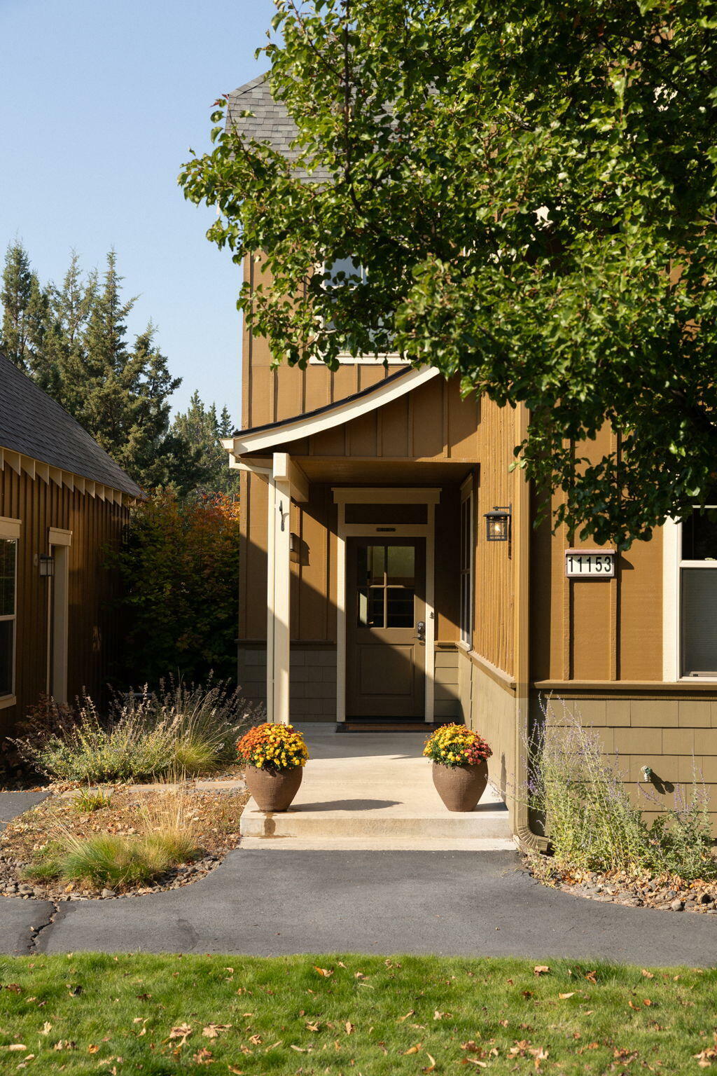 Property Photo: 11153 Desert Sky Loop OR 97756