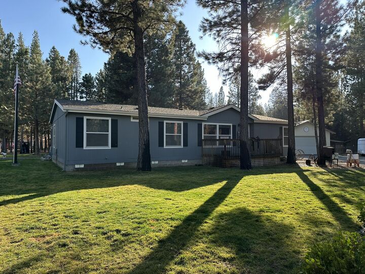 Property Photo: 17575 Sutter Street OR 97739