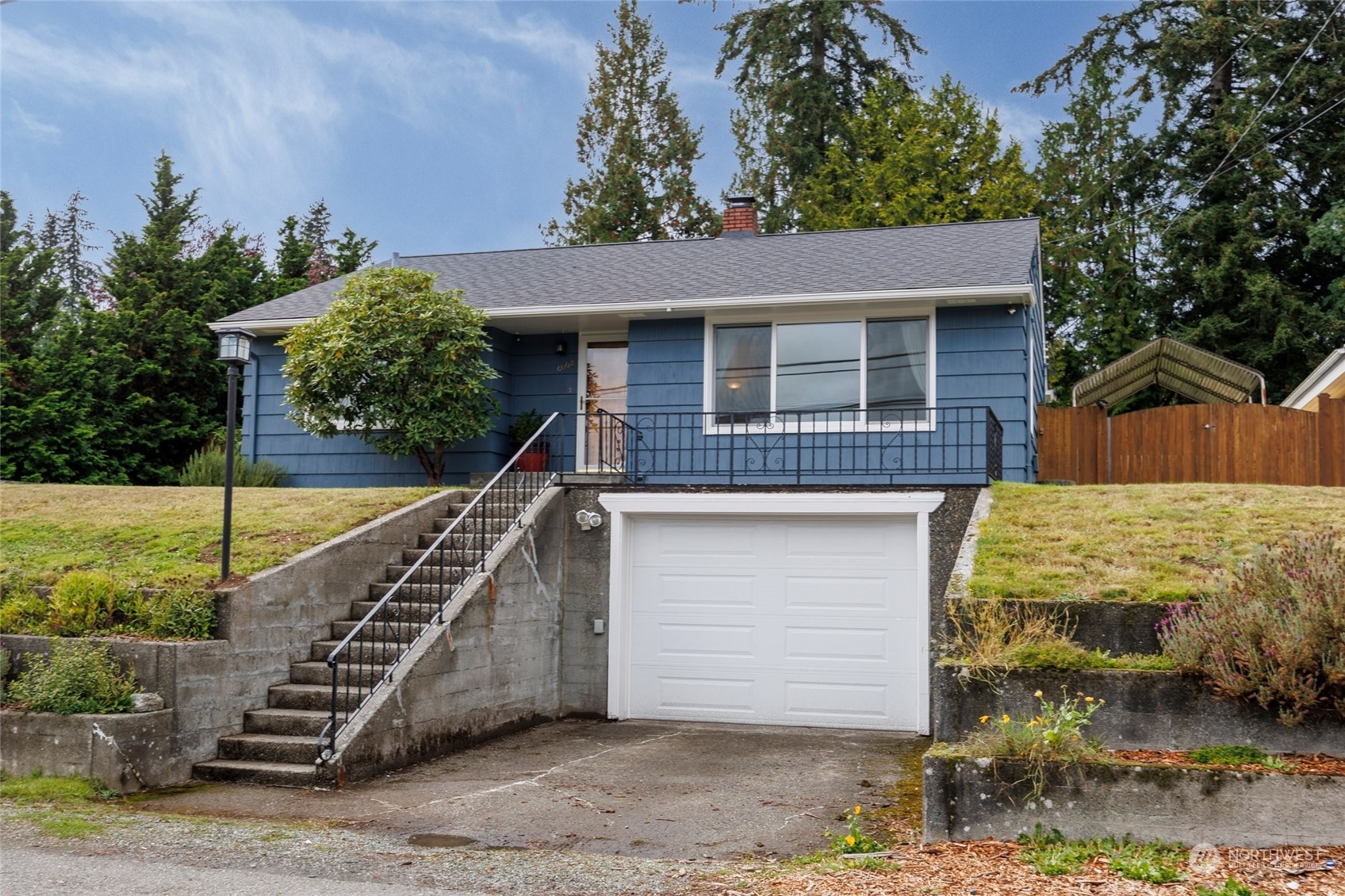 Property Photo:  6008 Fleming Street  WA 98203 