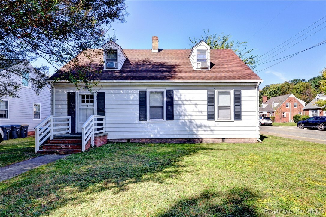 Property Photo:  126 Shirley Avenue  VA 23185 