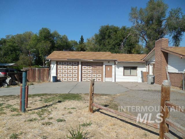 Property Photo: 1910 American Legion Blvd ID 83647