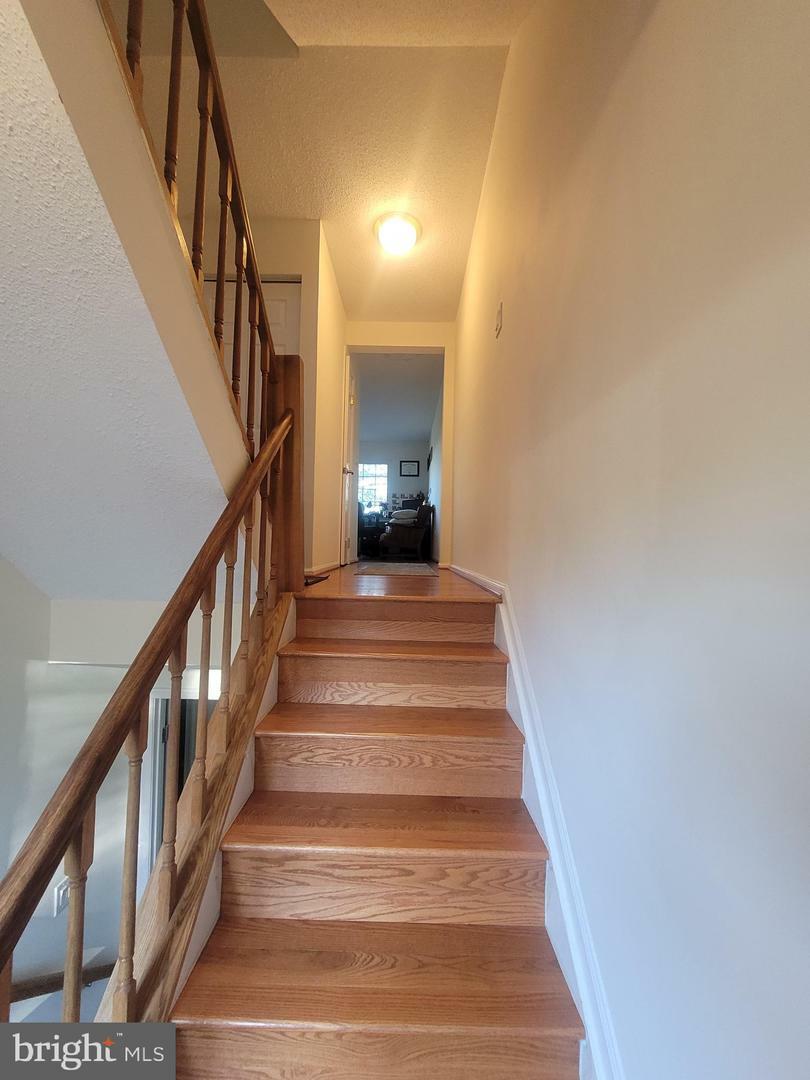 Property Photo:  2164 Silversmith Court  VA 22191 