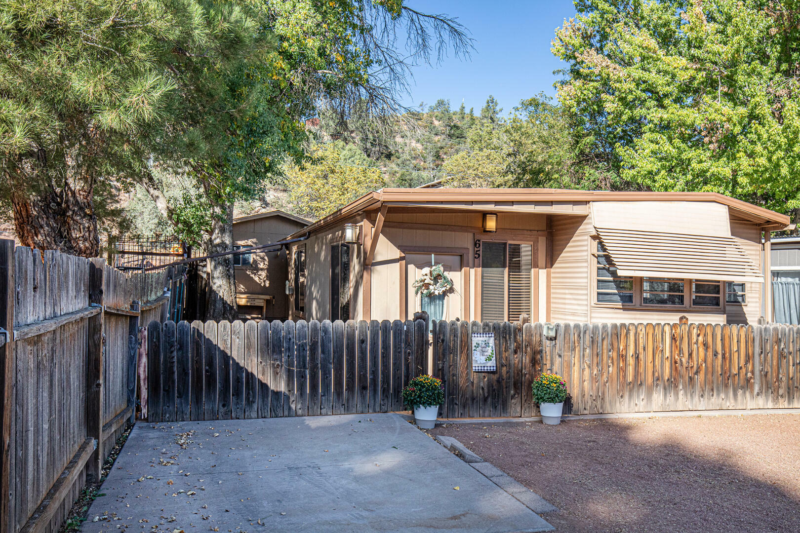 Property Photo:  480 S Rainbow Drive  AZ 85541 