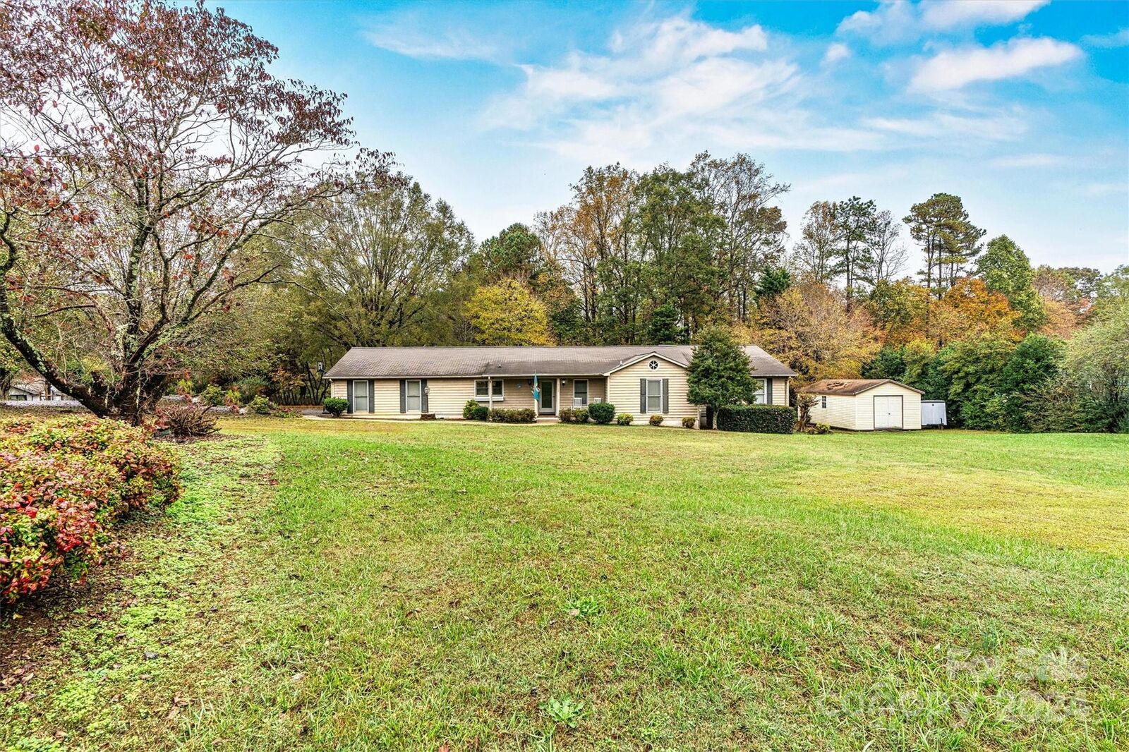 Property Photo:  7109 Forney Hill Road  NC 28037 