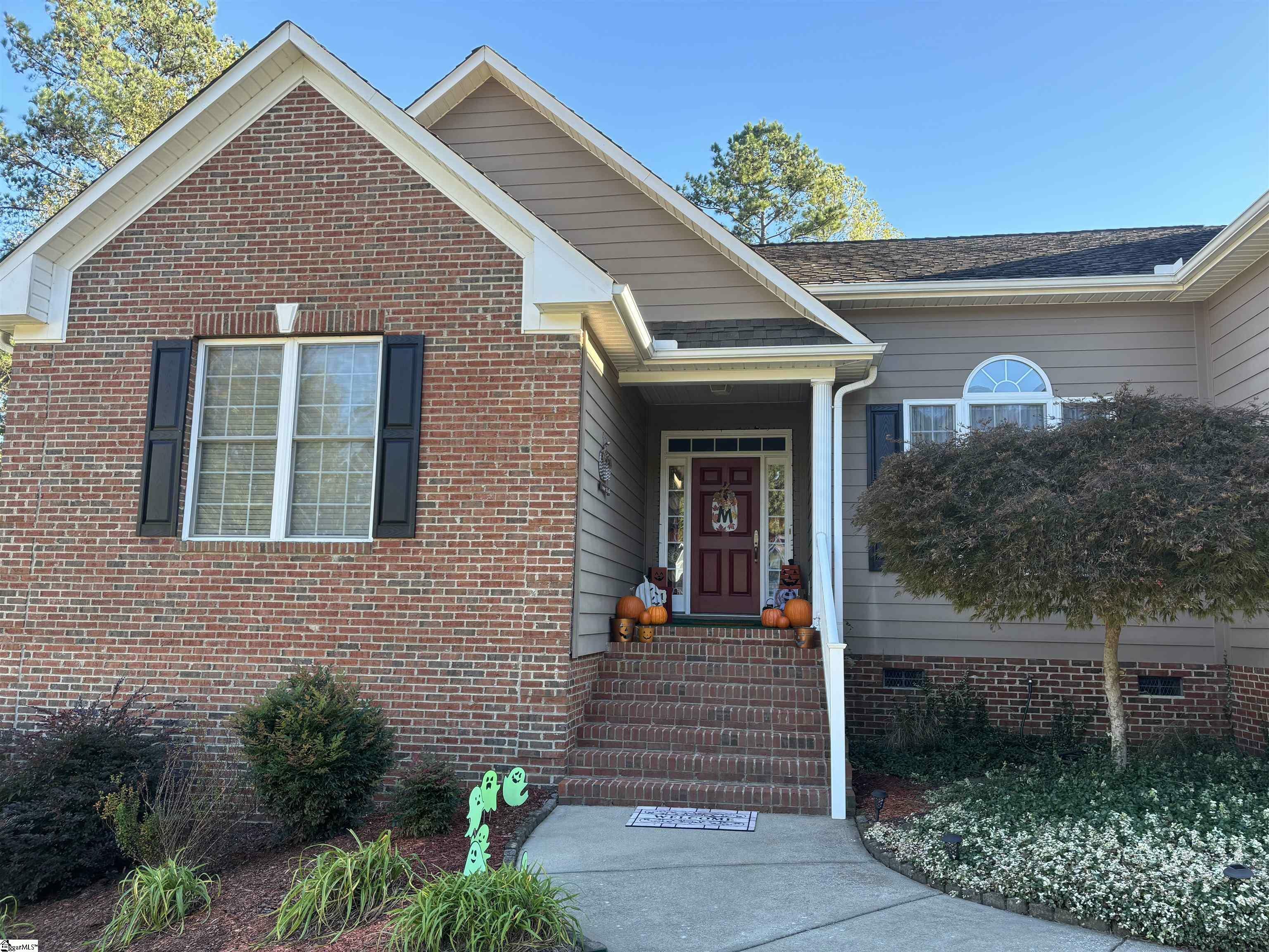 5 Laurelcrest Lane  Travelers Rest SC 29690 photo