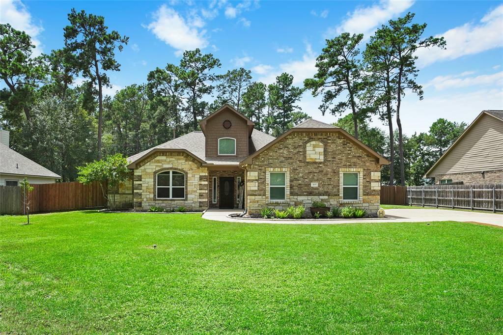 Property Photo:  415 Weisinger Drive  TX 77354 