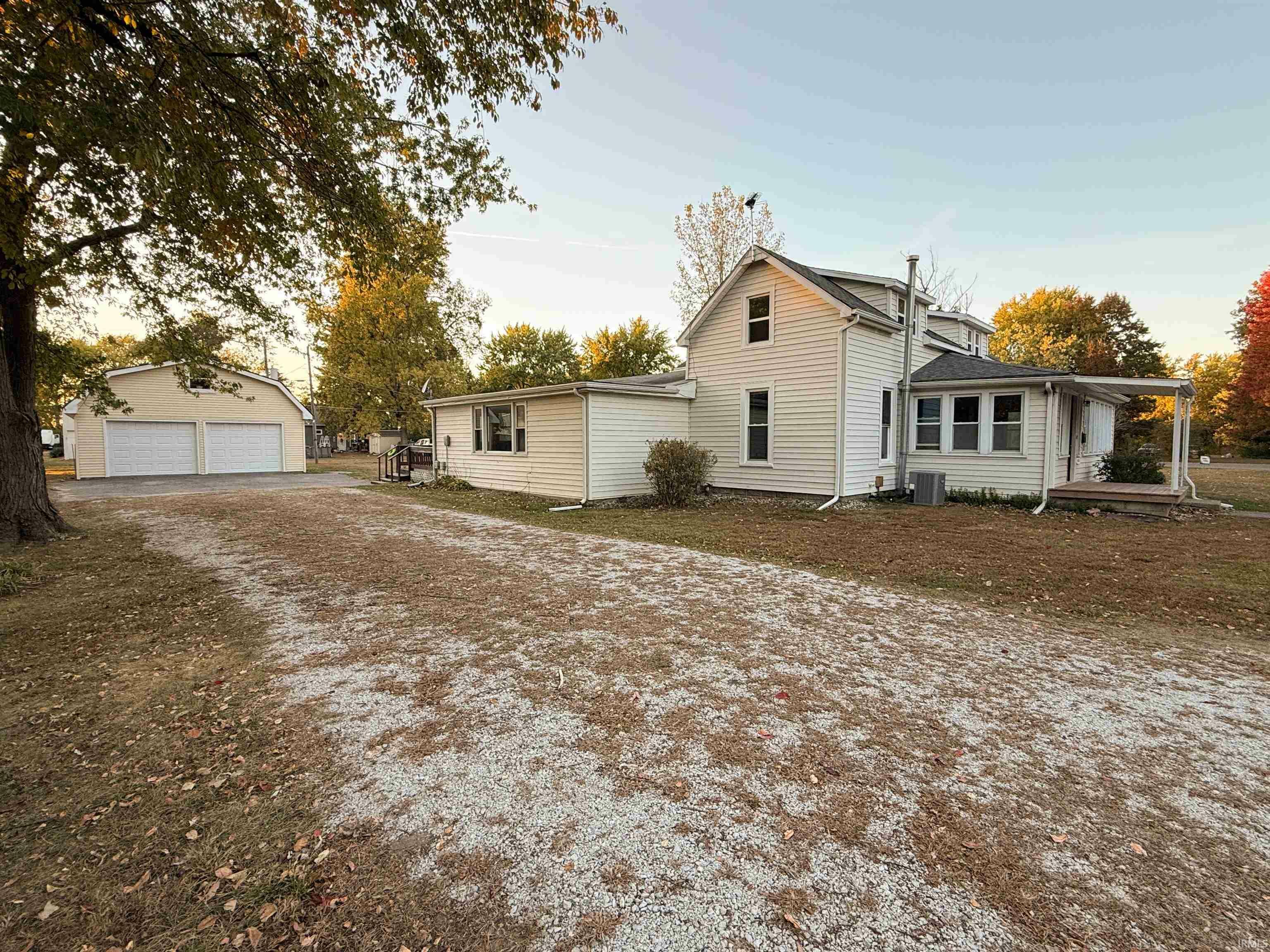 Property Photo:  1023 N Hathaway Street  IN 46996 