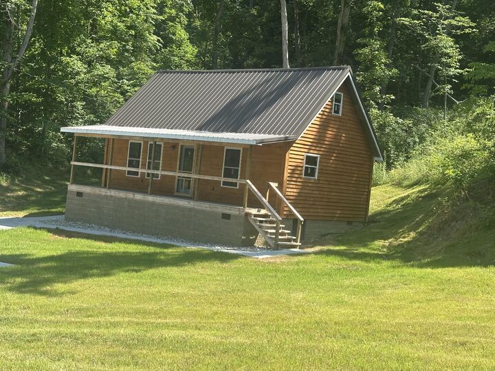 Property Photo:  409 Freeman Branch Road  KY 40729 