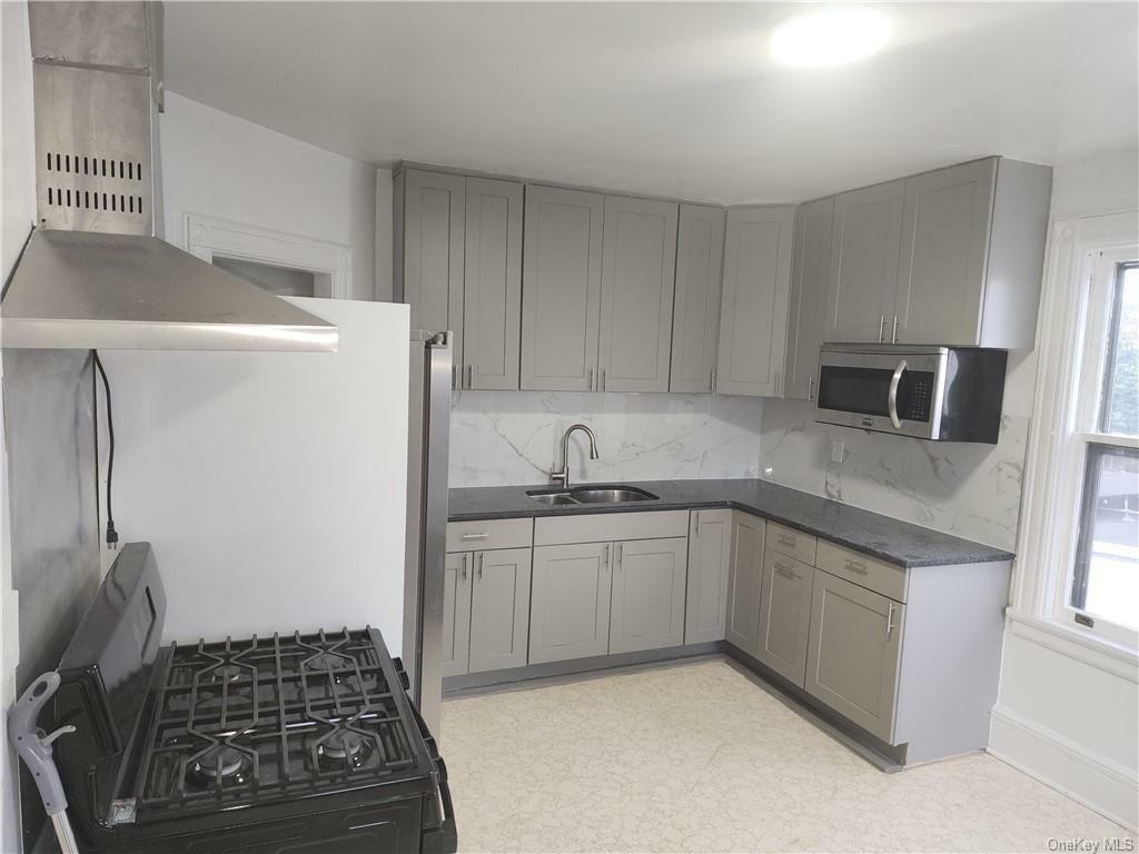 Property Photo:  183 Sickles 2nd Floor  NY 10801 