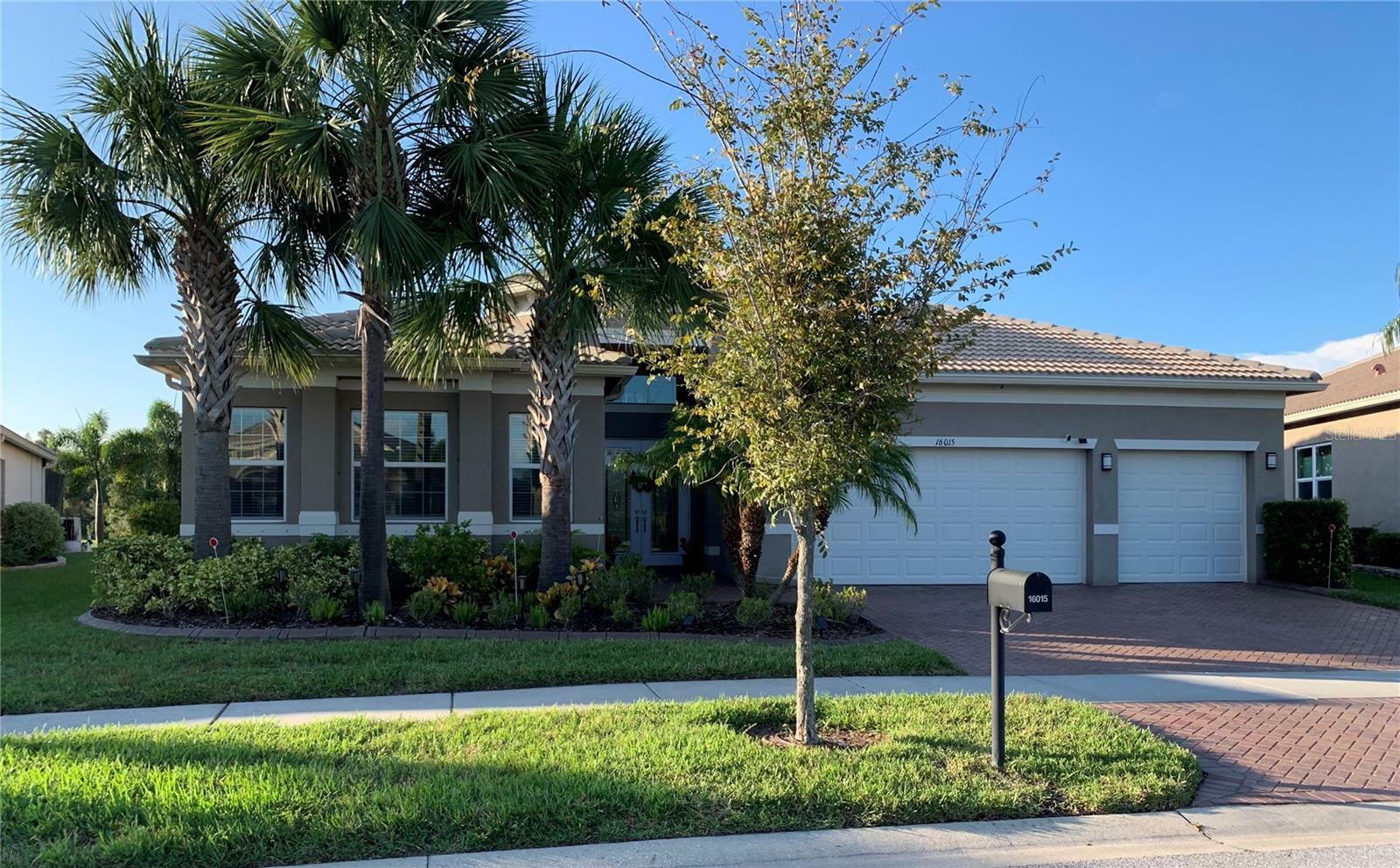 Property Photo:  16015 Cape Coral Drive  FL 33598 