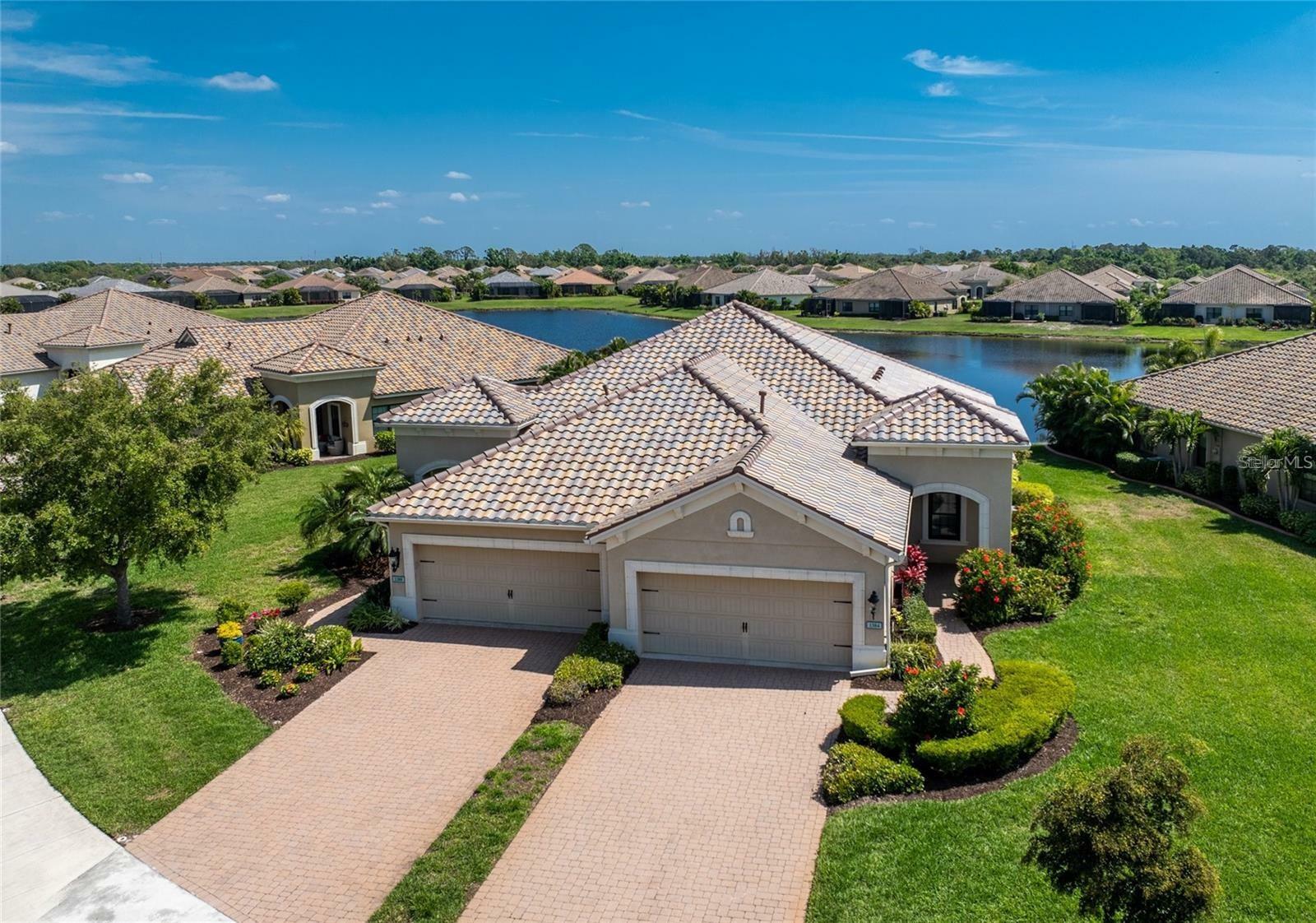 Property Photo: 1384 Backspin Drive FL 34223