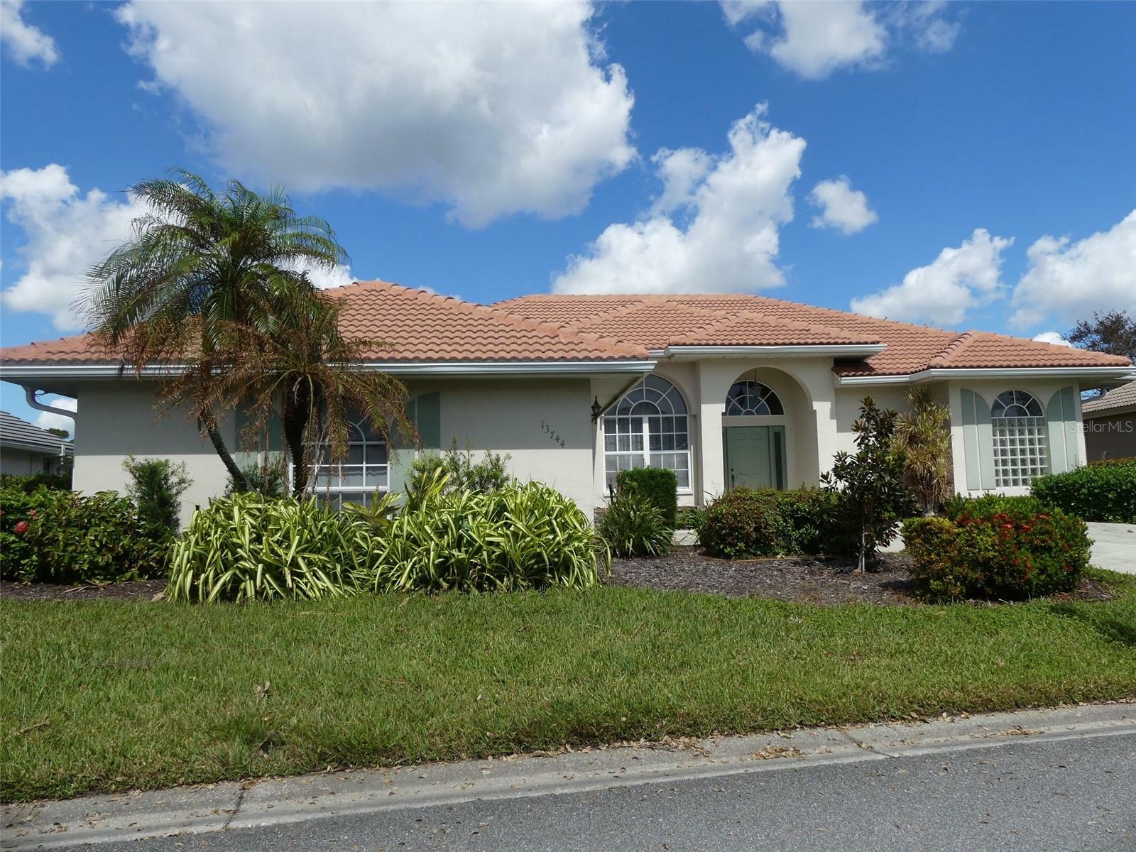 Property Photo:  13744 Long Lake Lane  FL 33953 