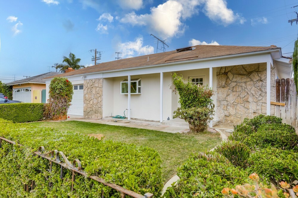 Property Photo:  8452 Arnett Drive  CA 92647 