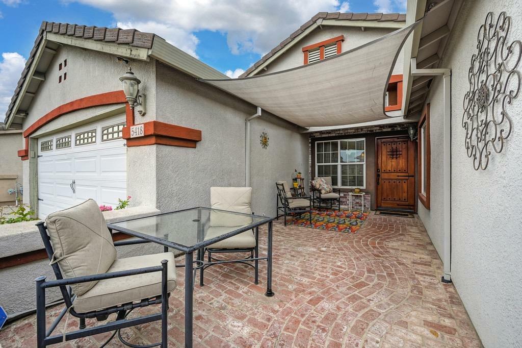 Property Photo:  5418 Calabria Way  CA 95835 