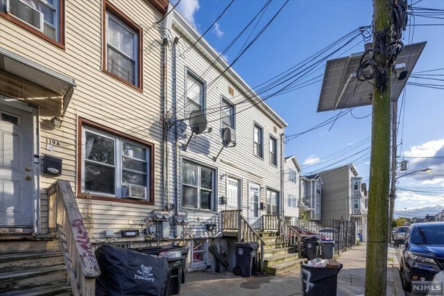 Property Photo:  115 Highland Avenue  NJ 07104 