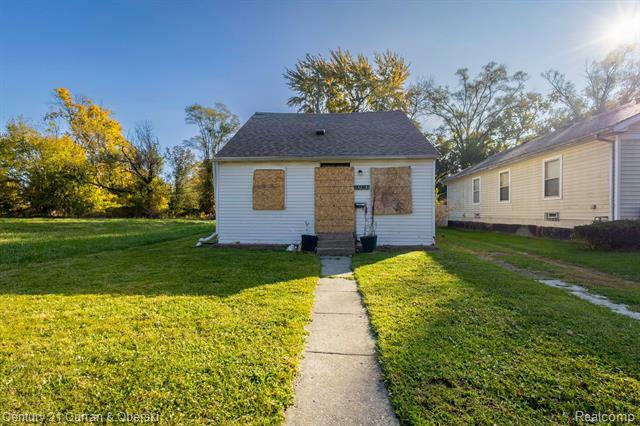 Property Photo:  14218 Plainview Avenue  MI 48223 