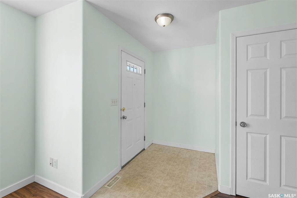 Property Photo:  203 Herold Terrace 70  SK S7V 1H5 