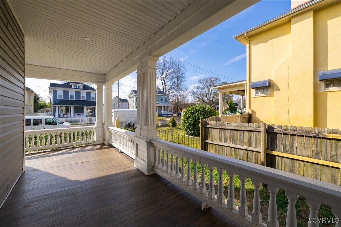 Property Photo:  2611 North Avenue  VA 23222 