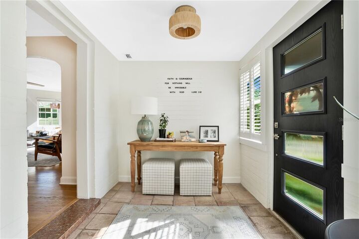 Property Photo:  411 Sheridan Boulevard  FL 32804 