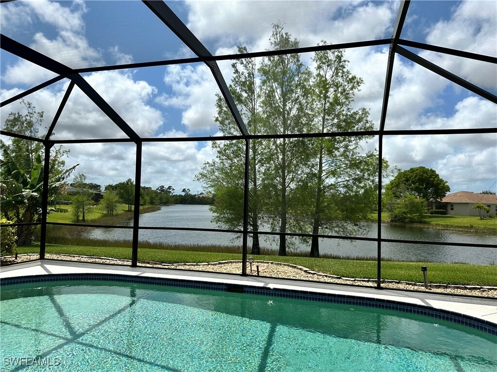 Property Photo:  9567 Dunkirk Drive  FL 33919 