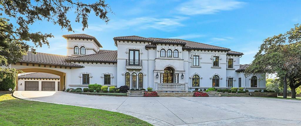 Property Photo:  1360 Shady Oaks Drive  TX 76092 