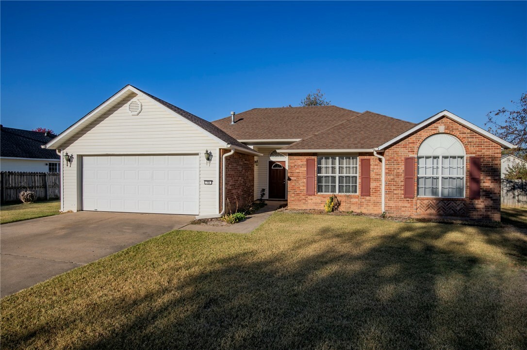 Property Photo:  75 Hyacinth Lane  AR 72730 