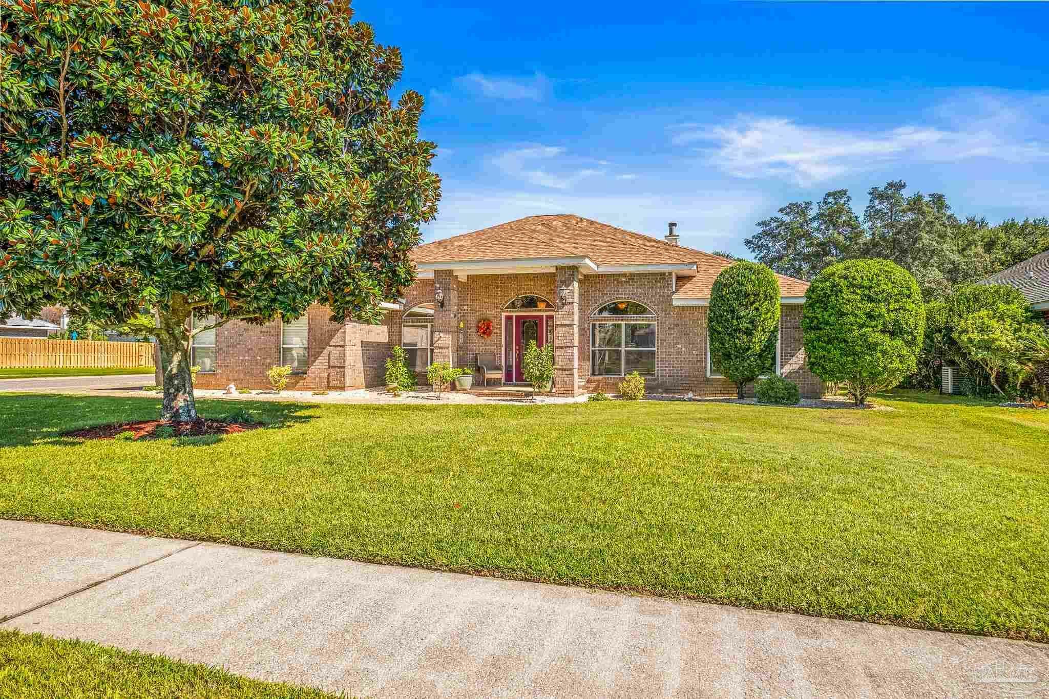 Property Photo:  1560 Cypress Bend Trl  FL 32563 