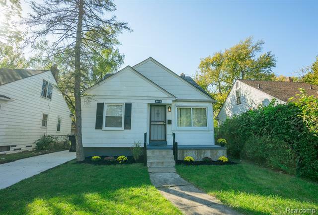 Property Photo:  8483 Pierson Street  MI 48228 