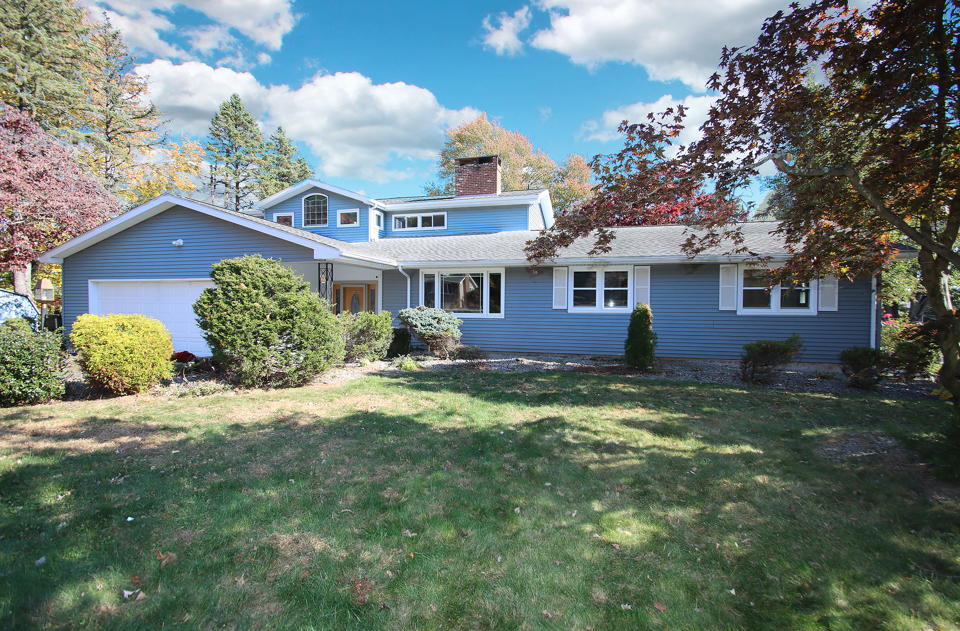 Property Photo:  62 High Ridge Road  CT 06074 