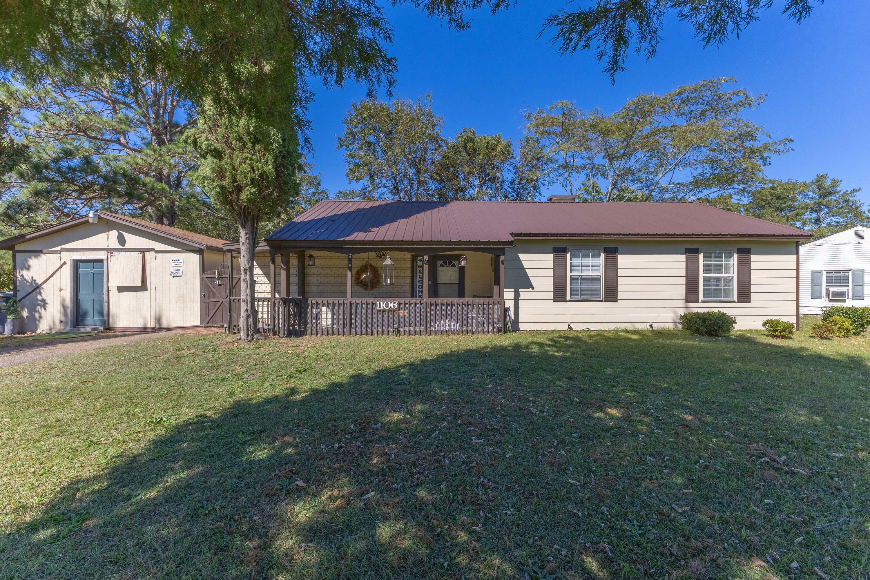 Property Photo:  1106 Hahn Avenue NE  SC 29801 