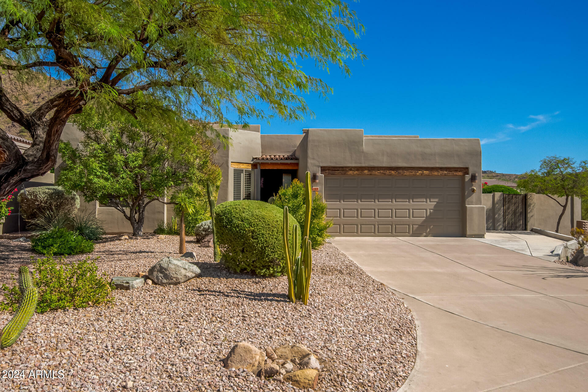 Property Photo:  11919 N 138th Street  AZ 85259 