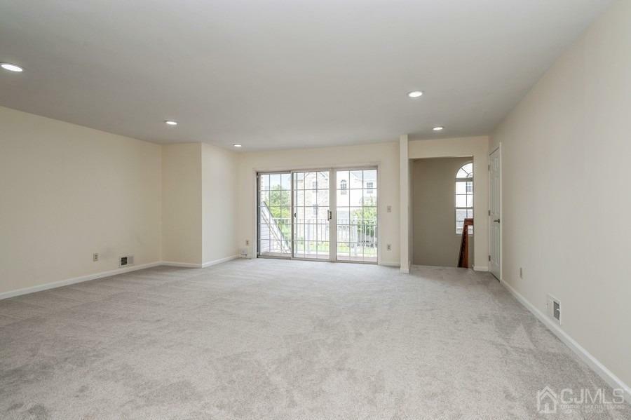 Property Photo:  515 Plymouth Road  NJ 08902 