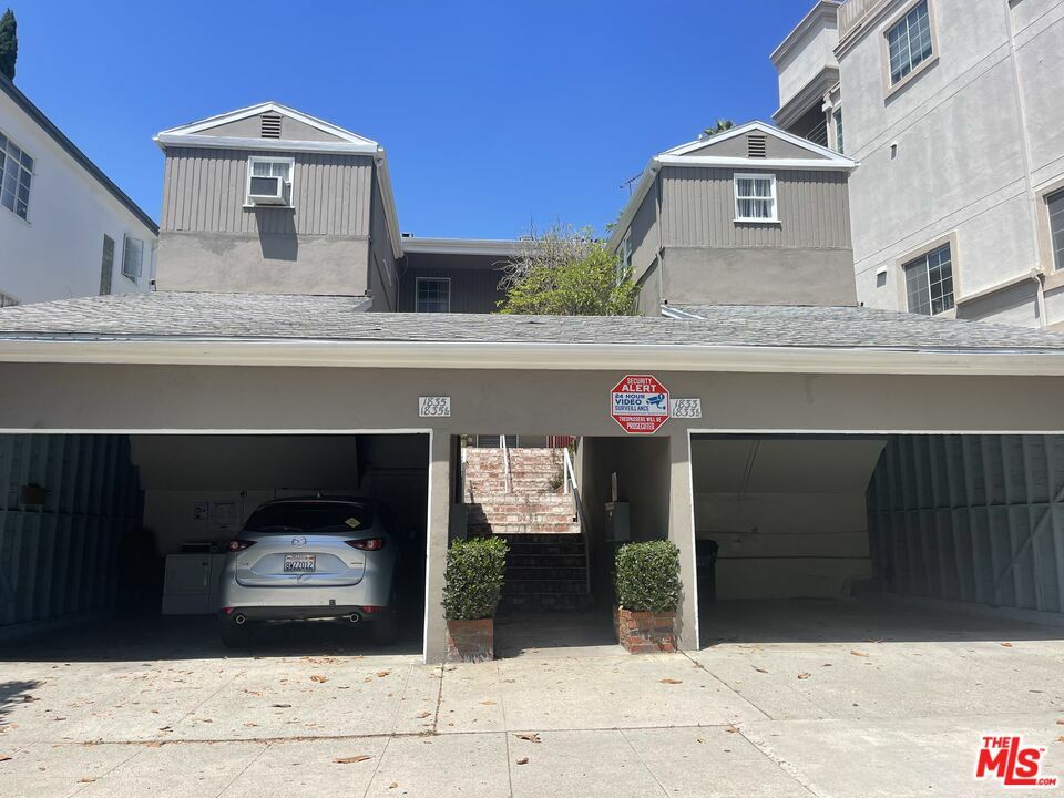 Property Photo:  1835 S Beverly Glen Blvd  CA 90025 